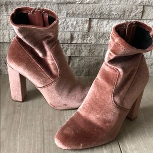 Super cute pink velvet booties